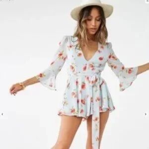 FOREVER 21 Blue Flower Print Romper.  Size OX